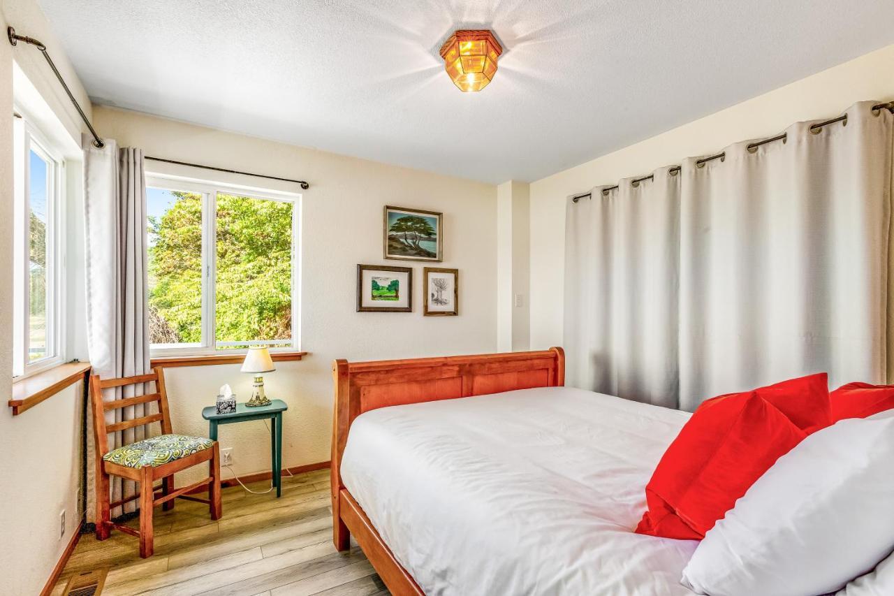 Вілла Harborside Retreat Vashon Екстер'єр фото