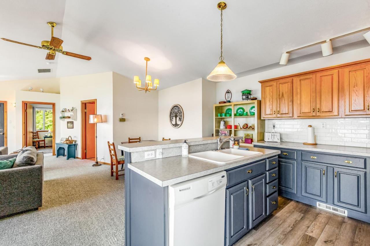 Вілла Harborside Retreat Vashon Екстер'єр фото